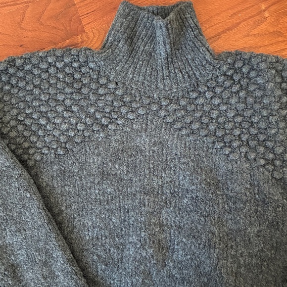 Free People sweater - Picture 3 of 6